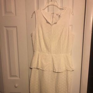 Max Studio laced Sleeveless Ivory SZ 12 dress